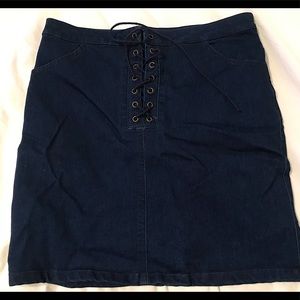 Denim skirt